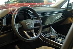 اودي Q7